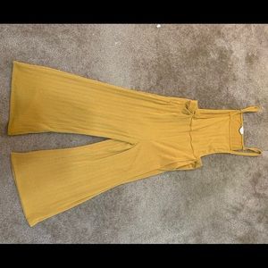 Wide legged mustard jumper